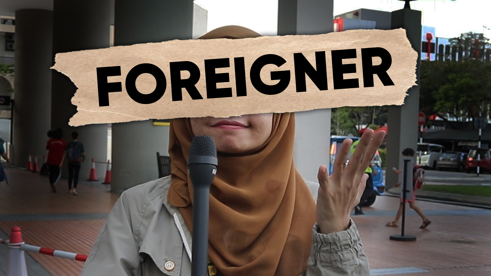 Malu Sangat Nak Kerja, Foreigner yang Kaya!